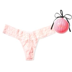 🎁 Nwt. Victoria Secret Collectors Limited Edition Ornament with undies inside